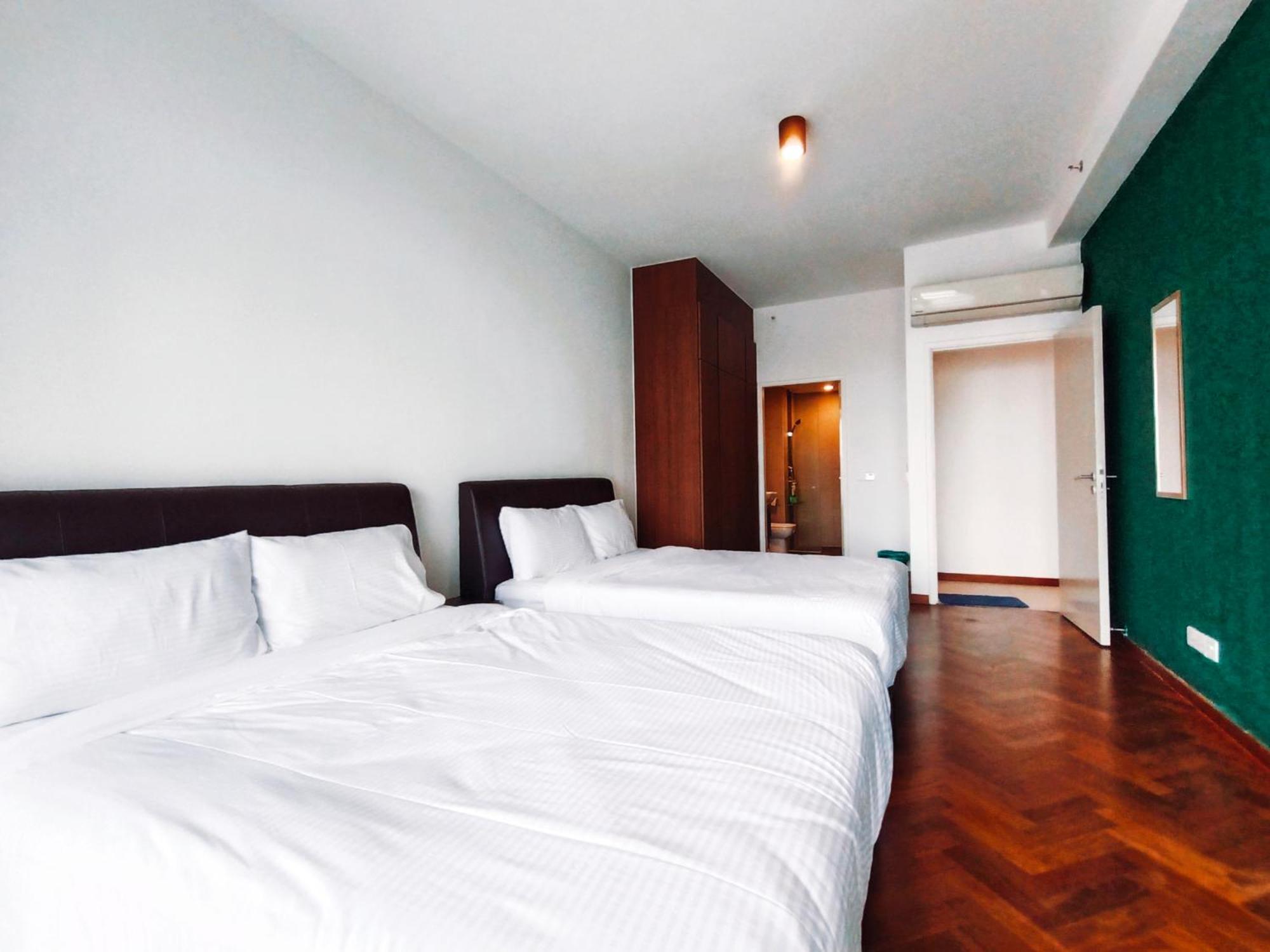 The Landmark By Katana 3Br To 4Br Luxury Seaview Landmark Homestay At Gurney 15-16Pax 无敌海景套房 Tanjung Tokong Exterior foto